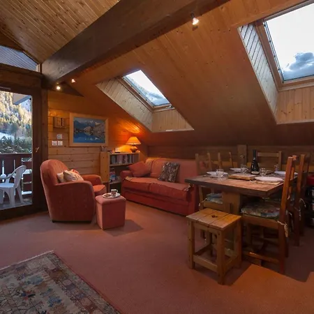 Sainte-foy-l'argentiere Sleeps 6 Апартаменты Шамони