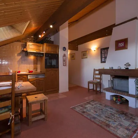 Sainte-foy-l'argentiere Sleeps 6 Апартаменты *